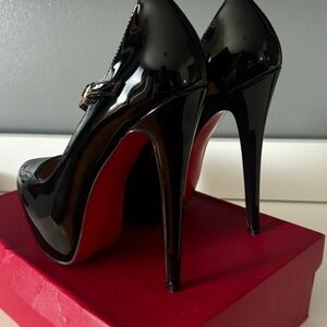 Womens Ankle Strap Stilettos High Heels Platform Black Size 5.5 New🍀